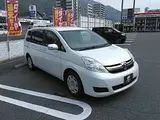 2013 Toyota Isis 1800 L G Edition 5-door DCVT 2WD 7-seater Pearl Van for sale, Japanese used car export - photo 7 of 19 | GULJI TRADERS