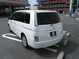 2013 Toyota Isis 1800 L G Edition 5-door DCVT 2WD 7-seater Pearl Van for sale, Japanese used car export - photo 18 of 19 | GULJI TRADERS