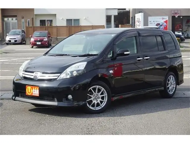 2013 Toyota Isis 2.0 Platana V Selection White Interior - photo 1 2013 Toyota Isis 2.0 Platana V Selection White Interior Black Van for sale, Japanese used car export - photo 1 of 24 | GULJI TRADERS