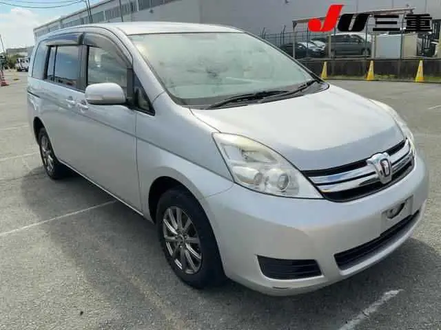 2013 Toyota Isis 4WD L Silver Van for sale, Japanese used car export - photo 1 of 12 | GULJI TRADERS