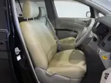 2013 Toyota Isis LG Edition Black Van for sale, Japanese used car export - photo 6 of 8 | GULJI TRADERS