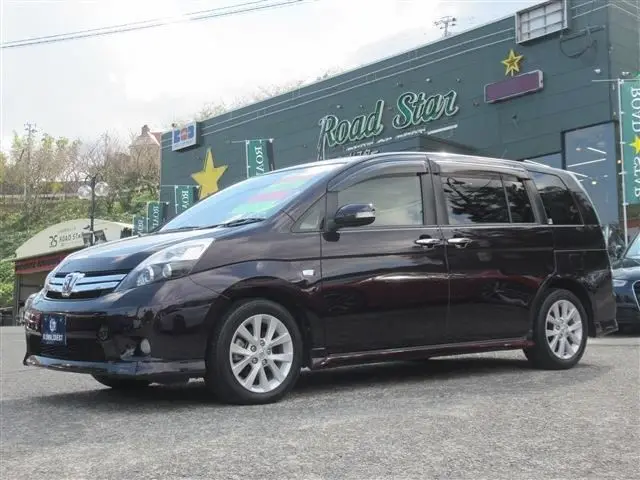 2013 Toyota Isis Platana V Selection - photo 1 2013 Toyota Isis Platana V Selection Purple Van for sale, Japanese used car export - photo 1 of 9 | GULJI TRADERS