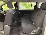 2013 Toyota Isis Platana V Selection Pearl Van for sale, Japanese used car export - photo 8 of 9 | GULJI TRADERS