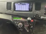 2013 Toyota Isis Platana U Selection Pearl Van for sale, Japanese used car export - photo 6 of 11 | GULJI TRADERS