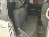 2013 Toyota Isis Platana U Selection Pearl Van for sale, Japanese used car export - photo 8 of 11 | GULJI TRADERS