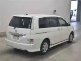 2014 Toyota Isis Platana V Selection Pearl Van for sale, Japanese used car export - photo 2 of 13 | GULJI TRADERS