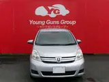2014 Toyota Isis 1.5L Welcab passenger seat lift-up vehicle Silver Van for sale, Japanese used car export - photo 2 of 30 | GULJI TRADERS