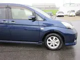 2014 Toyota Isis Platana V Selection Blue Van for sale, Japanese used car export - photo 17 of 61 | GULJI TRADERS