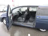 2014 Toyota Isis Platana V Selection Blue Van for sale, Japanese used car export - photo 23 of 61 | GULJI TRADERS