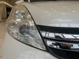 2014 Toyota Isis L 4WD White Van for sale, Japanese used car export - photo 19 of 24 | GULJI TRADERS