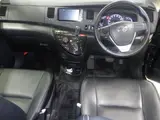 2014 Toyota Isis Platana V Selection Noir Black Van for sale, Japanese used car export - photo 3 of 5 | GULJI TRADERS