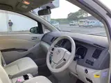 2014 Toyota Isis G Pearl Van for sale, Japanese used car export - photo 3 of 11 | GULJI TRADERS
