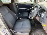 2015 Toyota Isis Platana Pearl Van for sale, Japanese used car export - photo 7 of 11 | GULJI TRADERS