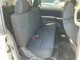 2015 Toyota Isis Platana Pearl Van for sale, Japanese used car export - photo 8 of 11 | GULJI TRADERS