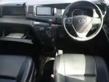 2015 Toyota Isis Platana V Selection Noir Black Van for sale, Japanese used car export - photo 3 of 5 | GULJI TRADERS