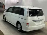 2015 Toyota Isis Platana Pearl Van for sale, Japanese used car export - photo 3 of 3 | GULJI TRADERS