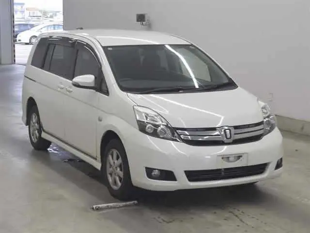 2015 Toyota Isis Platana Pearl Van for sale, Japanese used car export - photo 1 of 11 | GULJI TRADERS