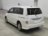 2015 Toyota Isis Platana Pearl Van for sale, Japanese used car export - photo 2 of 11 | GULJI TRADERS