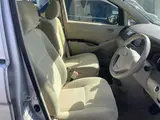 2017 Toyota Isis L_X Selection Silver Van for sale, Japanese used car export - photo 7 of 11 | GULJI TRADERS