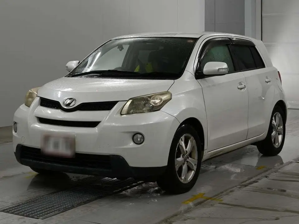 2008 Toyota Ist 180G - photo 1 2008 Toyota Ist 180G Pearl Sedan for sale, Japanese used car export - photo 1 of 12 | GULJI TRADERS