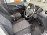 2010 Toyota Ist 150G Silver Sedan for sale, Japanese used car export - photo 6 of 9 | GULJI TRADERS