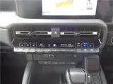 2025 Toyota Land Cruiser VX★Sunroof/All-around/Digital Inner/BSM Pearl Jeep for sale, Japanese used car export - photo 39 of 53 | GULJI TRADERS