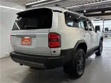 2025 Toyota Land Cruiser VX Pearl Jeep for sale, Japanese used car export - photo 2 of 66 | GULJI TRADERS