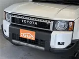 2025 Toyota Land Cruiser VX Pearl Jeep for sale, Japanese used car export - photo 8 of 66 | GULJI TRADERS