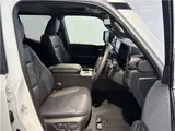 2025 Toyota Land Cruiser VX Pearl Jeep for sale, Japanese used car export - photo 31 of 66 | GULJI TRADERS