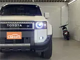 2025 Toyota Land Cruiser VX Pearl Jeep for sale, Japanese used car export - photo 60 of 66 | GULJI TRADERS