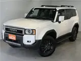 2025 Toyota Land Cruiser VX Pearl Jeep for sale, Japanese used car export - photo 65 of 66 | GULJI TRADERS