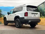 2025 Toyota Land Cruiser VX Pearl Jeep for sale, Japanese used car export - photo 24 of 30 | GULJI TRADERS