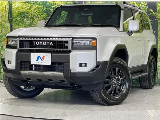 2025 Toyota Land Cruiser VX - photo 1 2025 Toyota Land Cruiser VX Pearl Jeep for sale, Japanese used car export - photo 1 of 30 | GULJI TRADERS