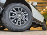 2025 Toyota Land Cruiser VX Pearl Jeep for sale, Japanese used car export - photo 9 of 30 | GULJI TRADERS