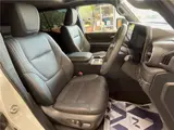2025 Toyota Land Cruiser VX Pearl Jeep for sale, Japanese used car export - photo 26 of 30 | GULJI TRADERS