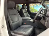 2025 Toyota Land Cruiser VX Pearl Jeep for sale, Japanese used car export - photo 16 of 30 | GULJI TRADERS