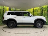 2025 Toyota Land Cruiser VX Pearl Jeep for sale, Japanese used car export - photo 17 of 30 | GULJI TRADERS