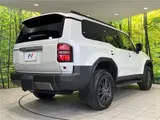 2025 Toyota Land Cruiser VX Pearl Jeep for sale, Japanese used car export - photo 18 of 30 | GULJI TRADERS