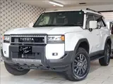 2025 Toyota Land Cruiser VX Sunroof Toyota Teammate Sunroof Black Leather Seats Pearl Jeep for sale, Japanese used car export - photo 1 of 20 | GULJI TRADERS