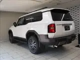 2025 Toyota Land Cruiser VX Sunroof Toyota Teammate Sunroof Black Leather Seats Pearl Jeep for sale, Japanese used car export - photo 2 of 20 | GULJI TRADERS