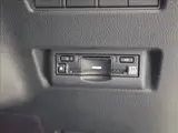 2025 Toyota Land Cruiser VX Sunroof Toyota Teammate Sunroof Black Leather Seats Pearl Jeep for sale, Japanese used car export - photo 12 of 20 | GULJI TRADERS
