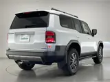 2025 Toyota Land Cruiser VX 4WD White Jeep for sale, Japanese used car export - photo 2 of 23 | GULJI TRADERS