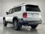 2025 Toyota Land Cruiser VX 4WD White Jeep for sale, Japanese used car export - photo 3 of 23 | GULJI TRADERS