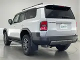 2025 Toyota Land Cruiser VX 4WD White Jeep for sale, Japanese used car export - photo 3 of 23 | GULJI TRADERS