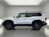 2025 Toyota Land Cruiser VX 4WD White Jeep for sale, Japanese used car export - photo 20 of 23 | GULJI TRADERS