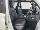 2025 Toyota Land Cruiser VX 4WD White Jeep for sale, Japanese used car export - photo 21 of 23 | GULJI TRADERS