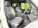 2025 Toyota Land Cruiser VX White Jeep for sale, Japanese used car export - photo 8 of 9 | GULJI TRADERS