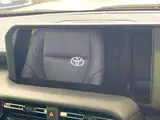 2025 Toyota Land Cruiser VX White Jeep for sale, Japanese used car export - photo 4 of 9 | GULJI TRADERS