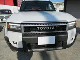 2026 Toyota Land Cruiser VX Pearl Jeep for sale, Japanese used car export - photo 2 of 19 | GULJI TRADERS