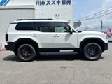 2026 Toyota Land Cruiser VX Toyota Teammate / Modellista Protector / Signature Illumination / Round Headlights Pearl Jeep for sale, Japanese used car export - photo 21 of 65 | GULJI TRADERS